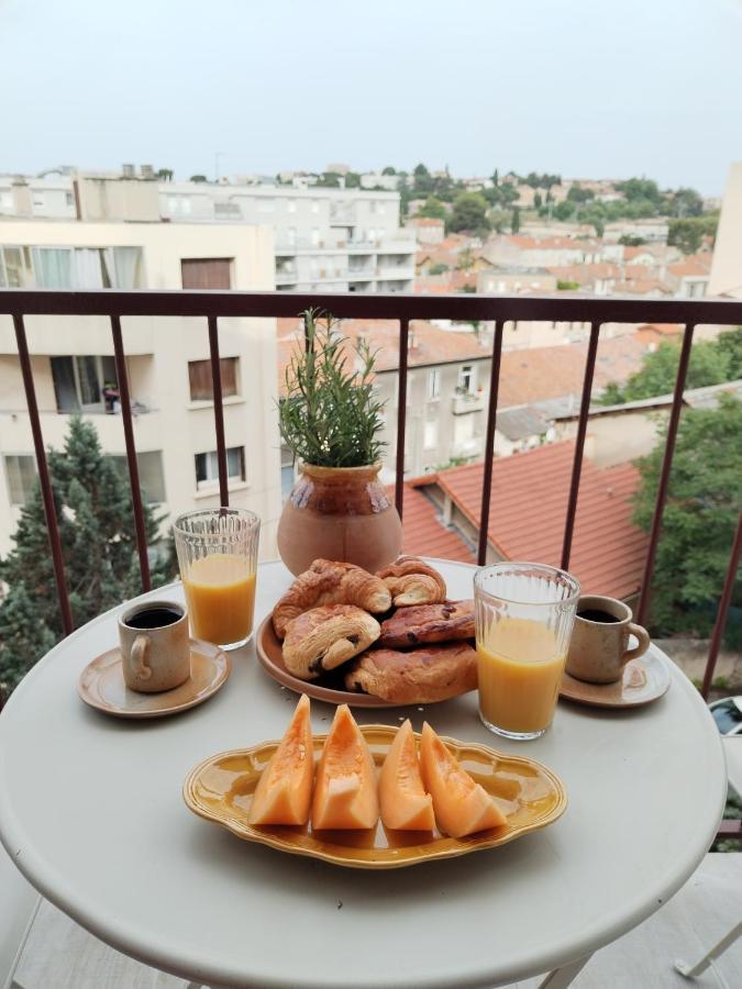 Massilia Calling Appartement Marseille Proche Metro Climatise Bien Decore Exterior foto